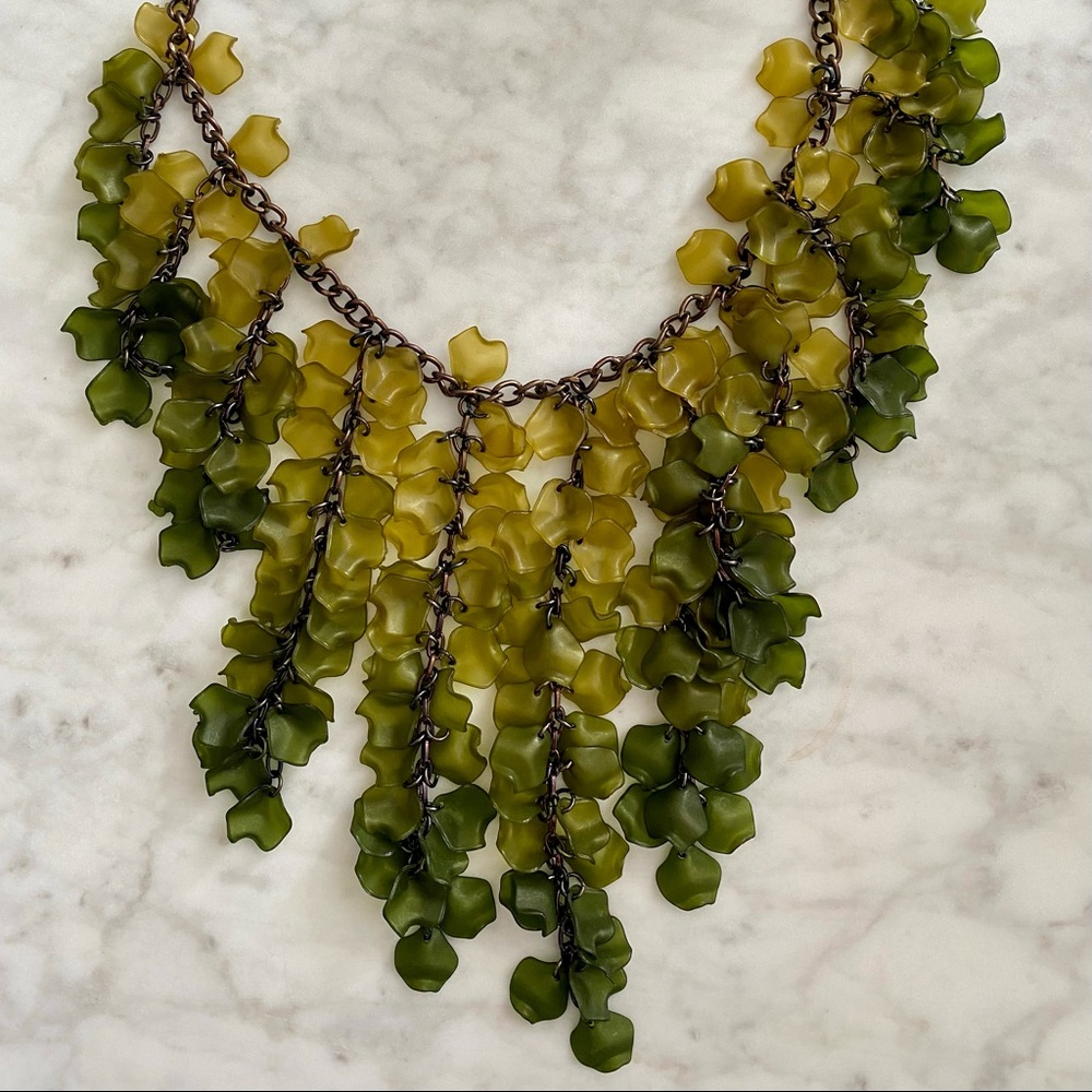 Green and Gold leaves necklace